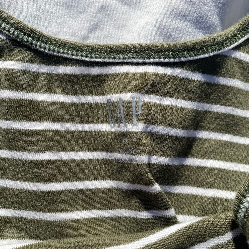 Green Tanktop - Picture 2 of 2